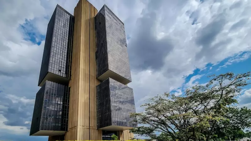 Banco Central reduz projeção do PIB para 1,8% em 2026 e aponta desaceleração